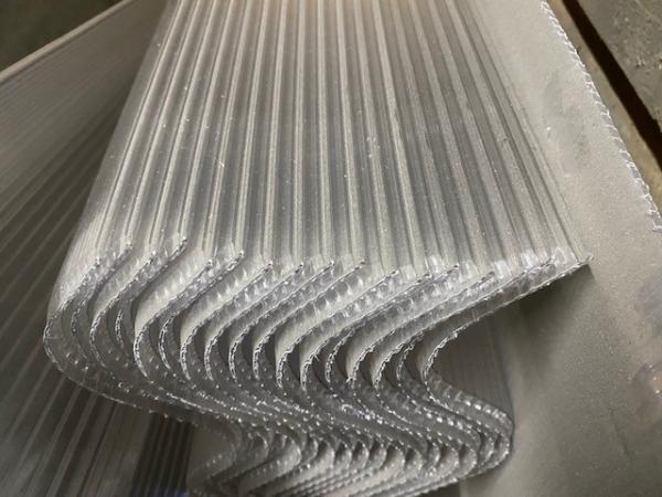 Houthandel Bos - Golf plaat polycarbonaat 3 wandig