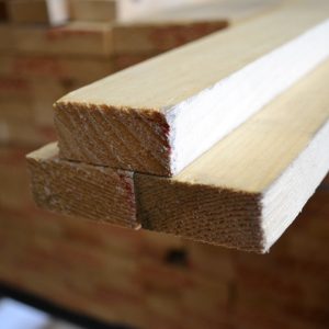 Houthandel Bos - Vuren ruw 22x50mm panlatten