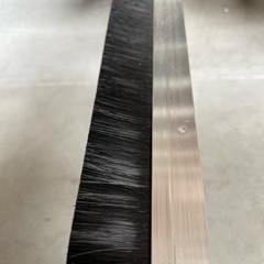Borstelstrip Ellen ibs - 300cm