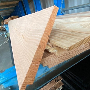 Douglas fijnbezaagd 28x180mm ijsselrabat
