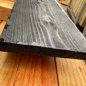 Douglas fijnbezaagd 22x200mm zwart