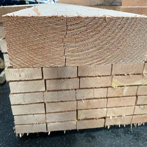 Douglas fijnbezaagd 70x200mm