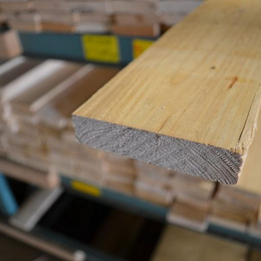 Vuren ruw 22x100mm - 300cm